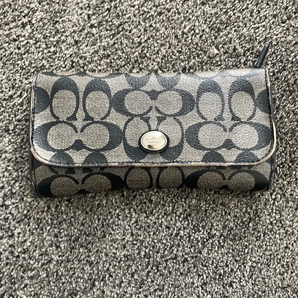 Coach wallet, used condition
